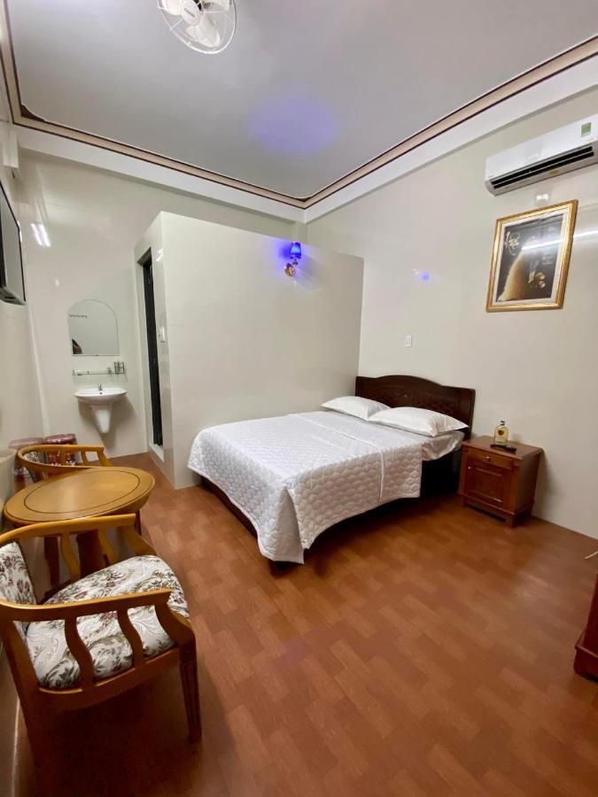 Nha Nghi Duy Tan Motel 140 Nguyen Du 0353007568 广义 外观 照片