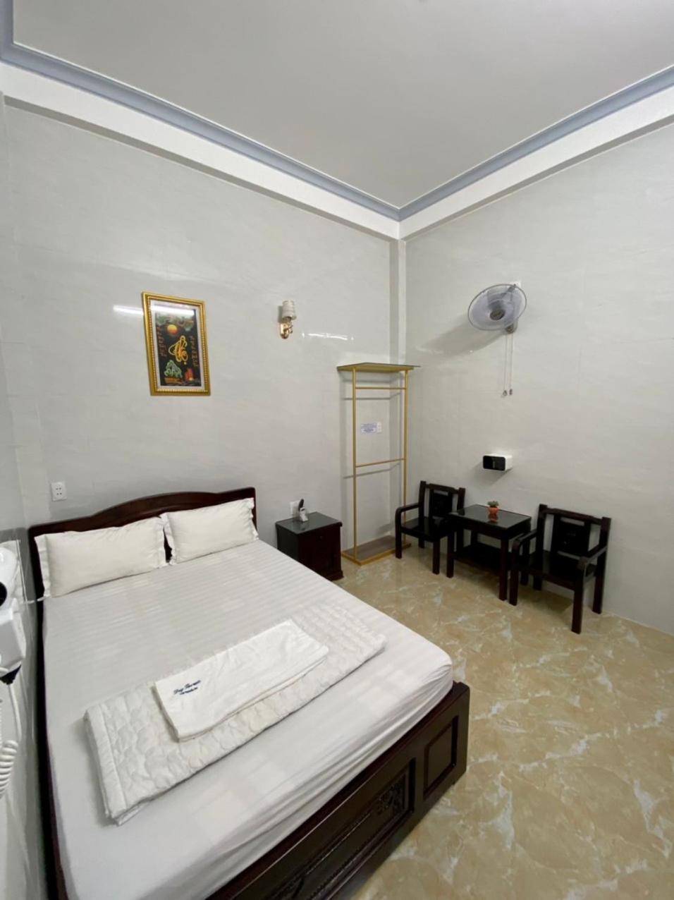 Nha Nghi Duy Tan Motel 140 Nguyen Du 0353007568 广义 外观 照片